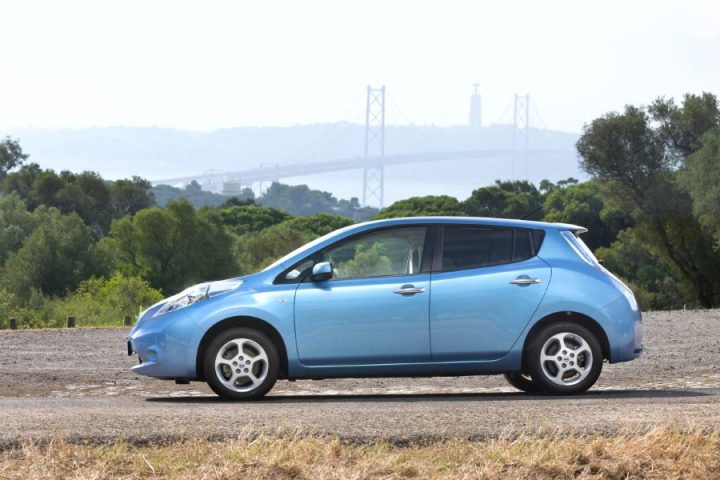 Nissan Considering New Electric Supermini Cars2buy
